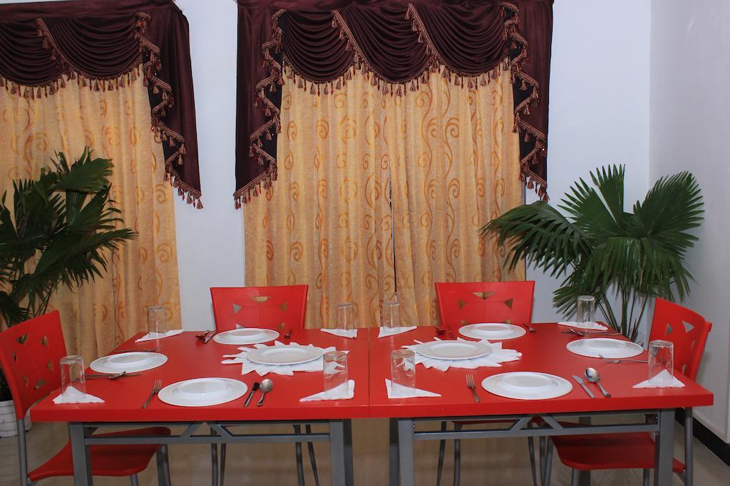 Guest Ryan Hotel Katunayaka Екстериор снимка