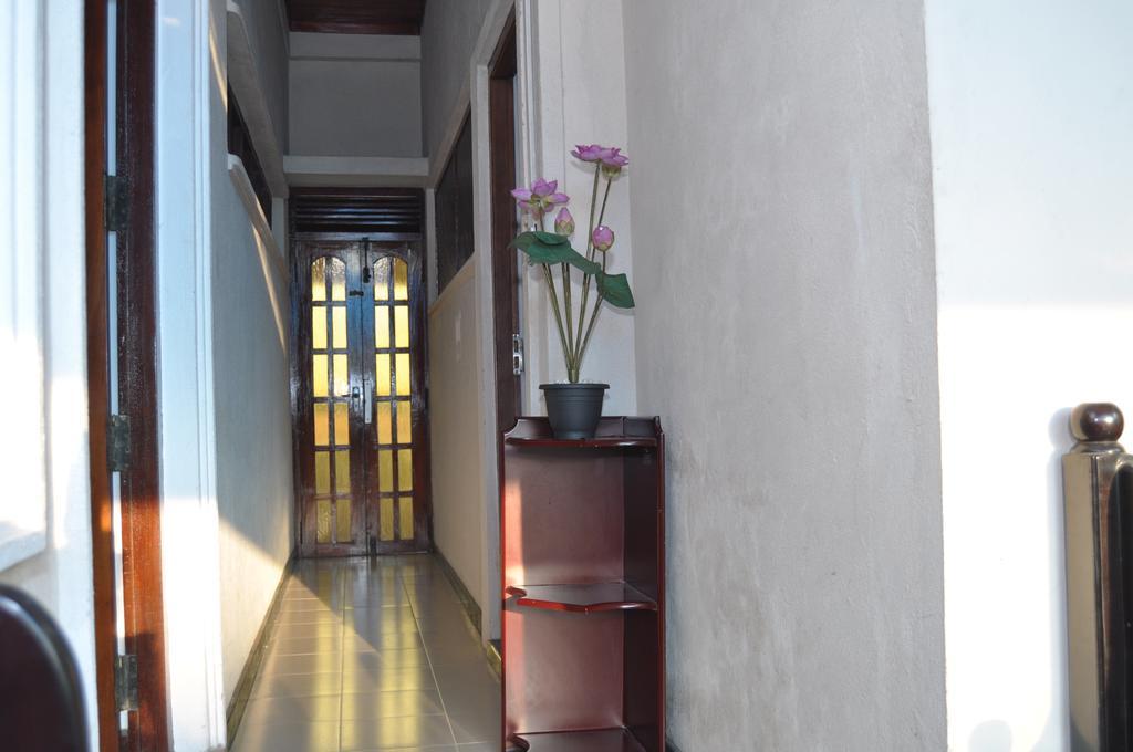 Guest Ryan Hotel Katunayaka Екстериор снимка